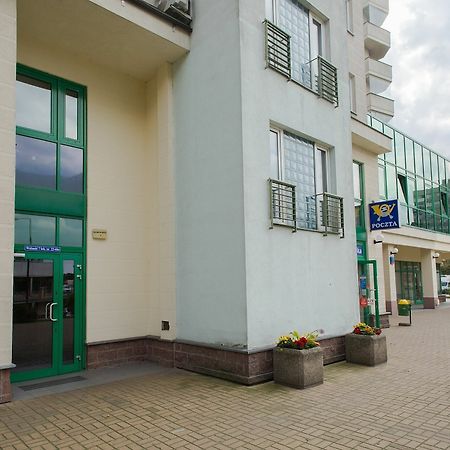 Shortstaypoland Wolnosc Varsó Kültér fotó
